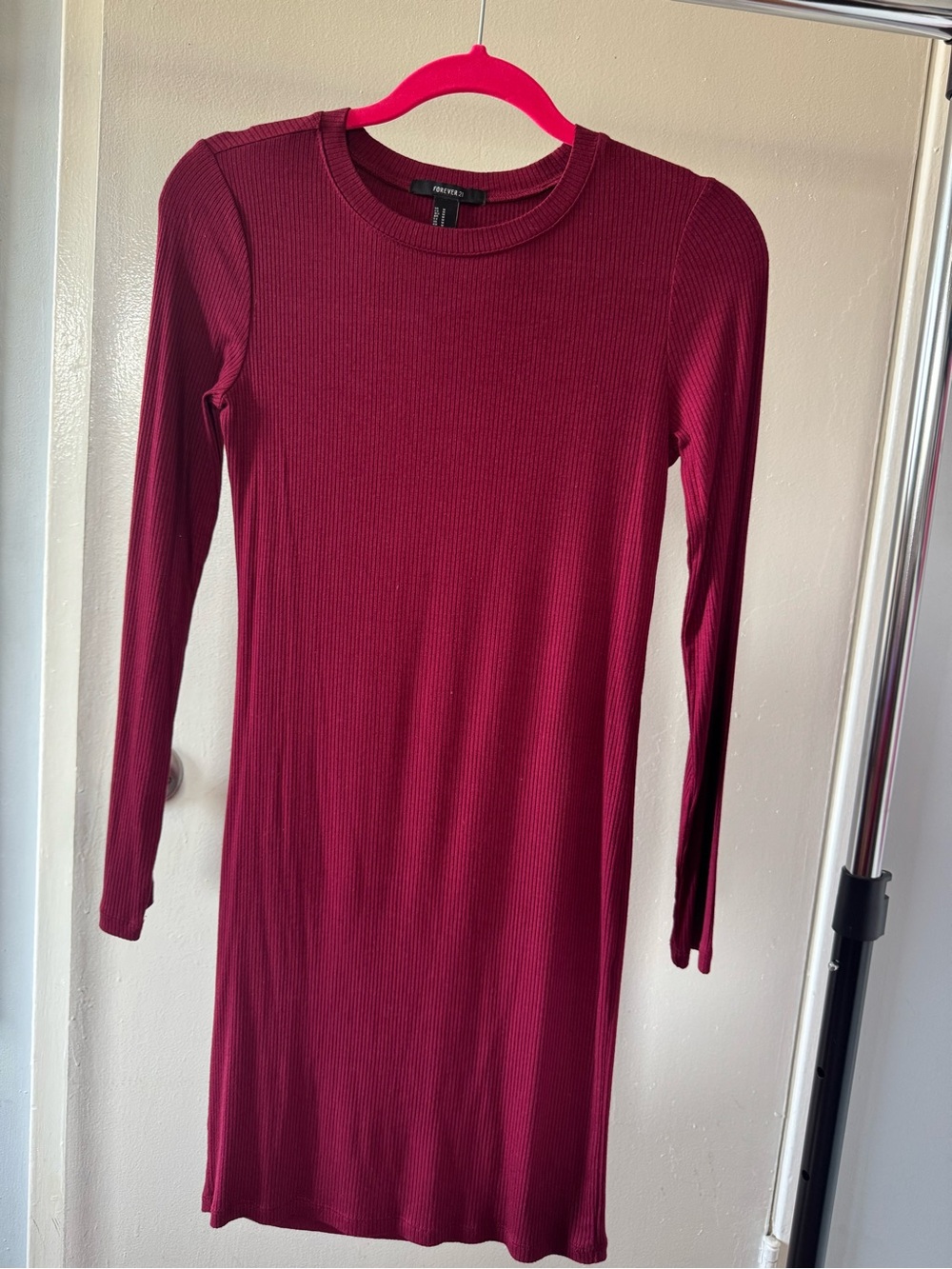 Forever 21 Ribbed Long-Sleeve Bodycon Dress in Berry